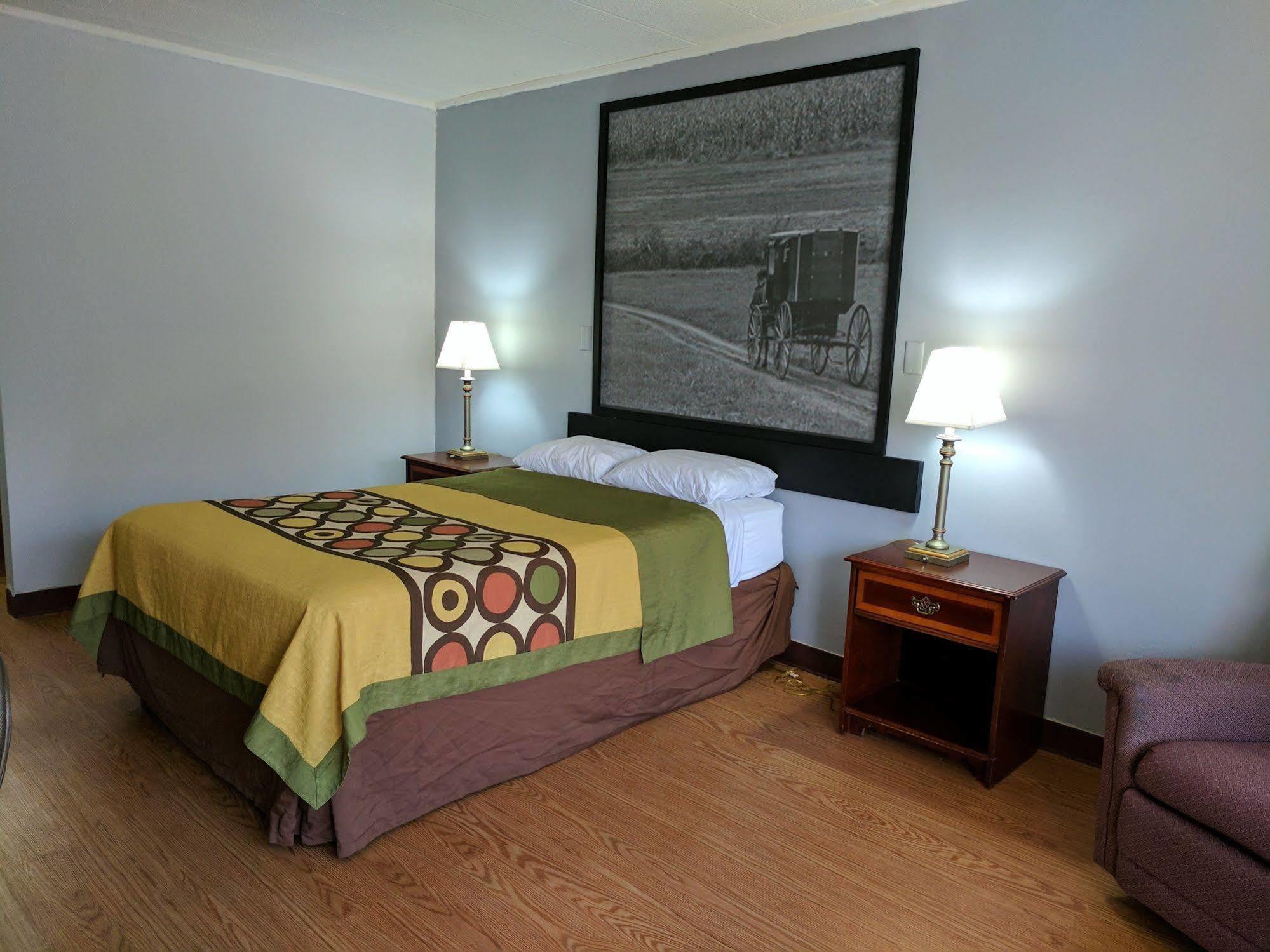 Sprucewood Inn Elyria Dış mekan fotoğraf