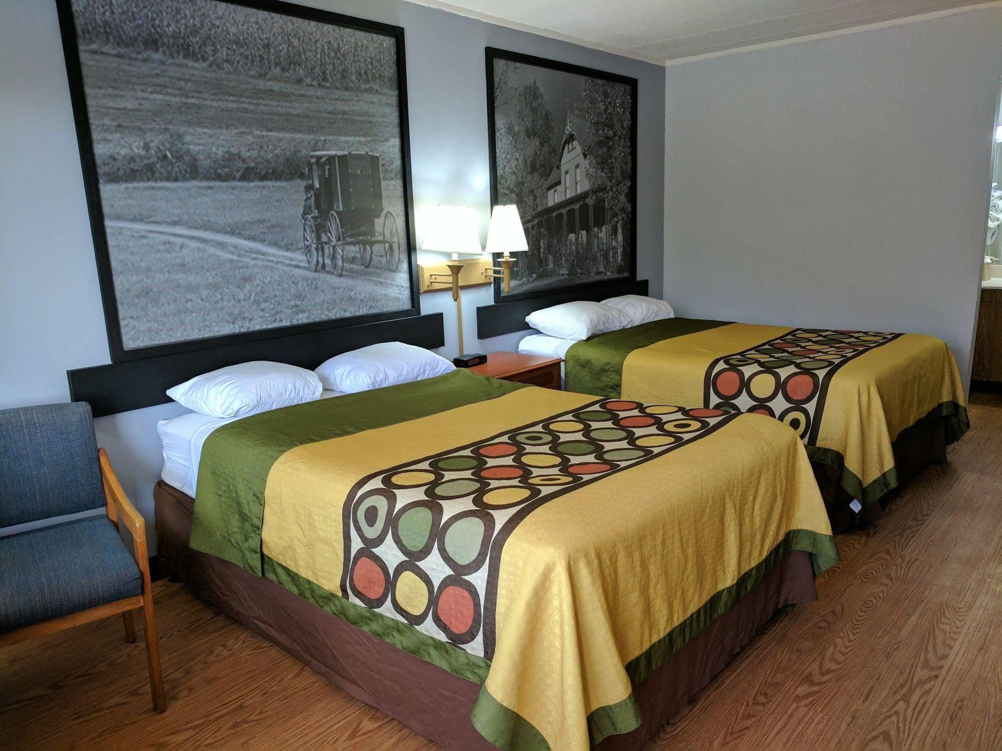 Sprucewood Inn Elyria Dış mekan fotoğraf